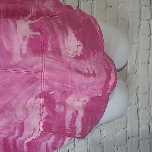 Tie Dye Oversized Crop Top - Picture 3 of 7